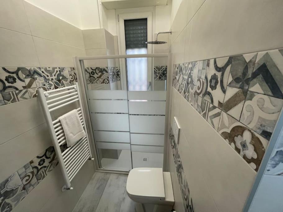 Appartement Tiny House - 15 Minutes To Duomo à Milan Extérieur photo